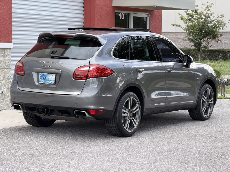 2014 Porsche 958 Cayenne Diesel - Image 16 of 31