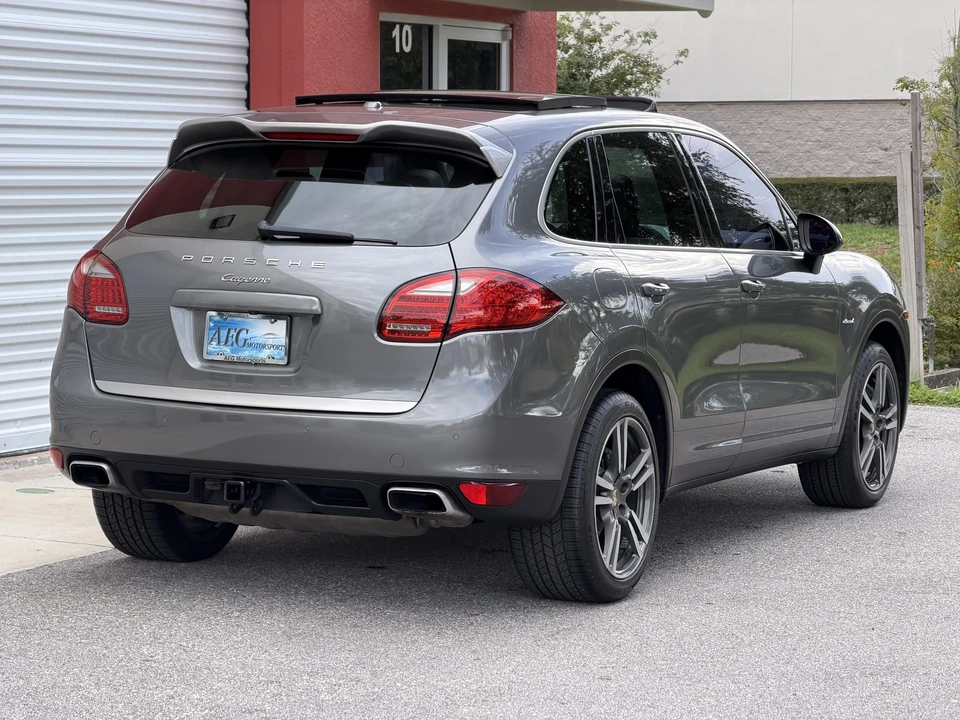 2014 Porsche 958 Cayenne Diesel - Image 15 of 31