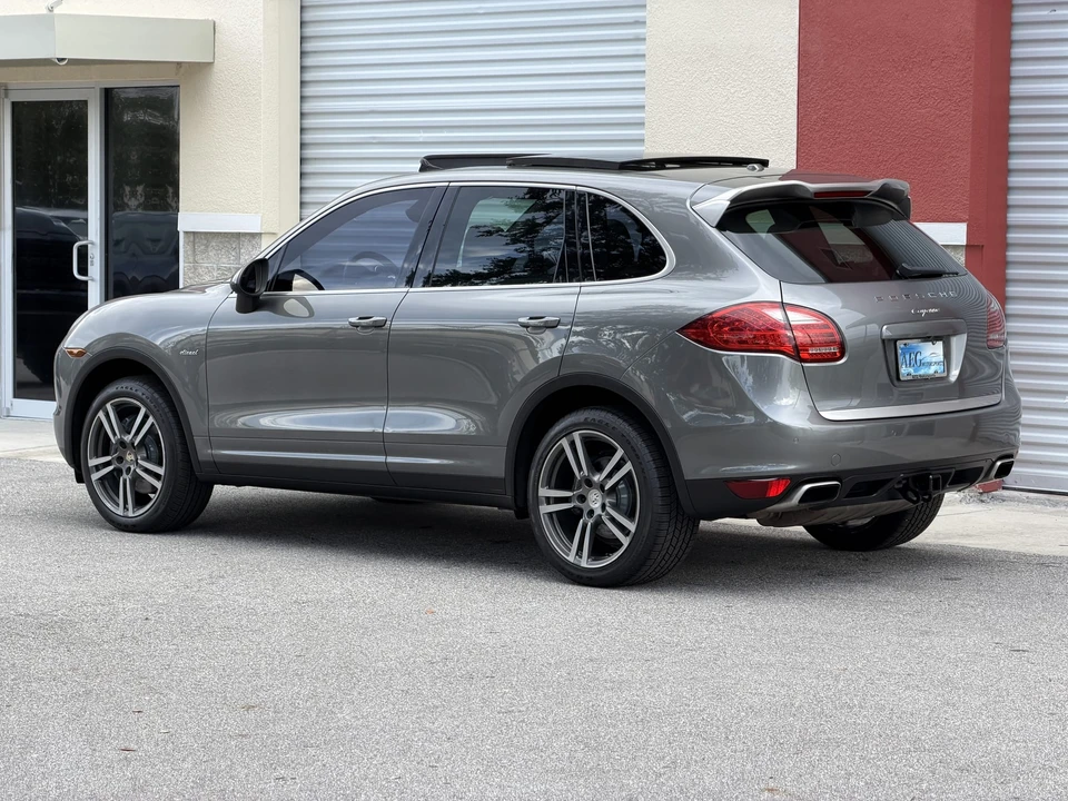 2014 Porsche 958 Cayenne Diesel - Image 12 of 31