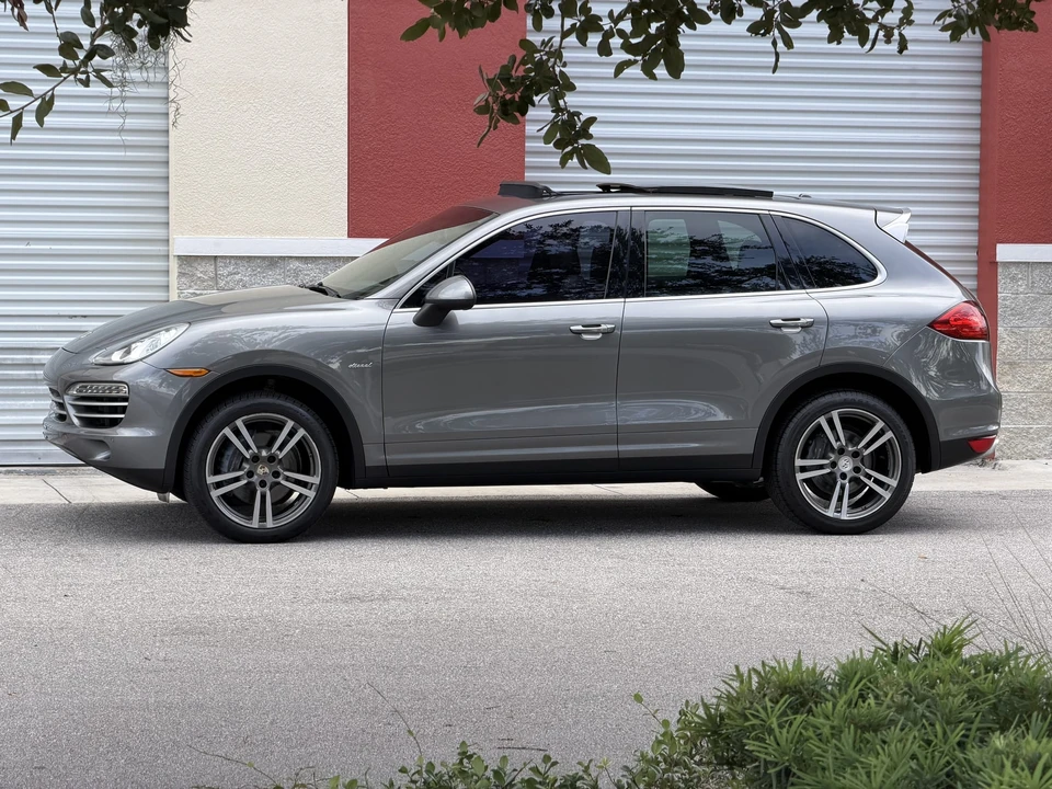 2014 Porsche 958 Cayenne Diesel - Image 8 of 31