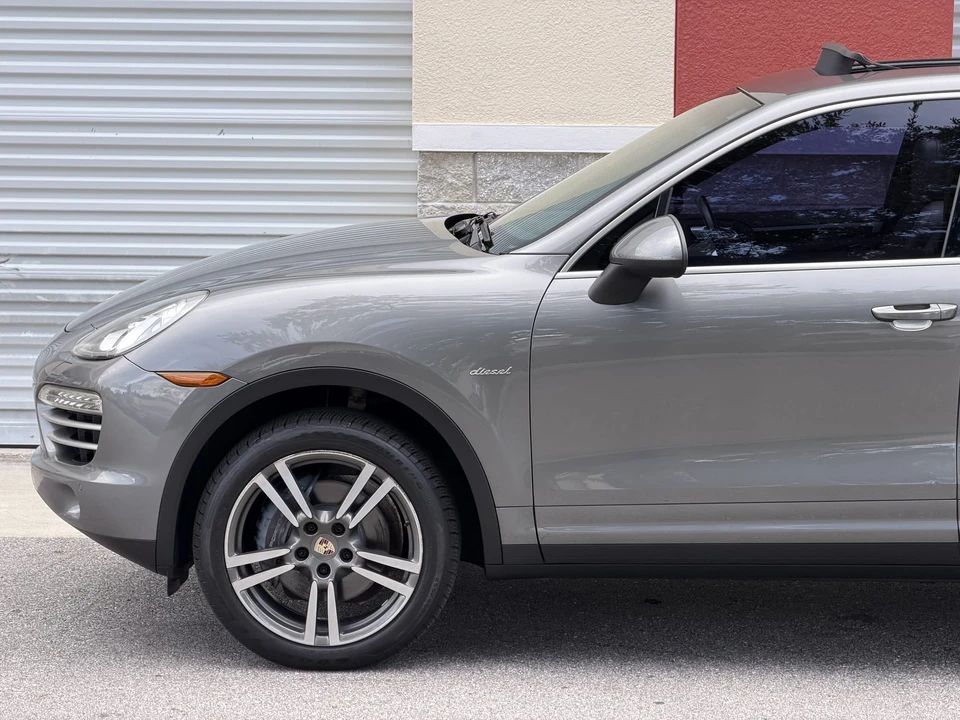 2014 Porsche 958 Cayenne Diesel - Image 26 of 31