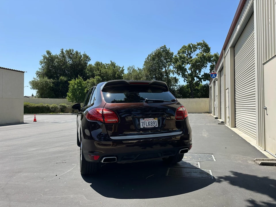 2014 Porsche 958 Cayenne Diesel - Image 15 of 31