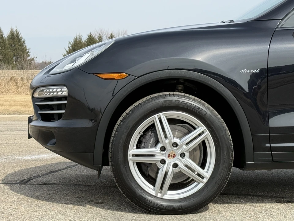 2014 Porsche 958 Cayenne Diesel - Image 24 of 31