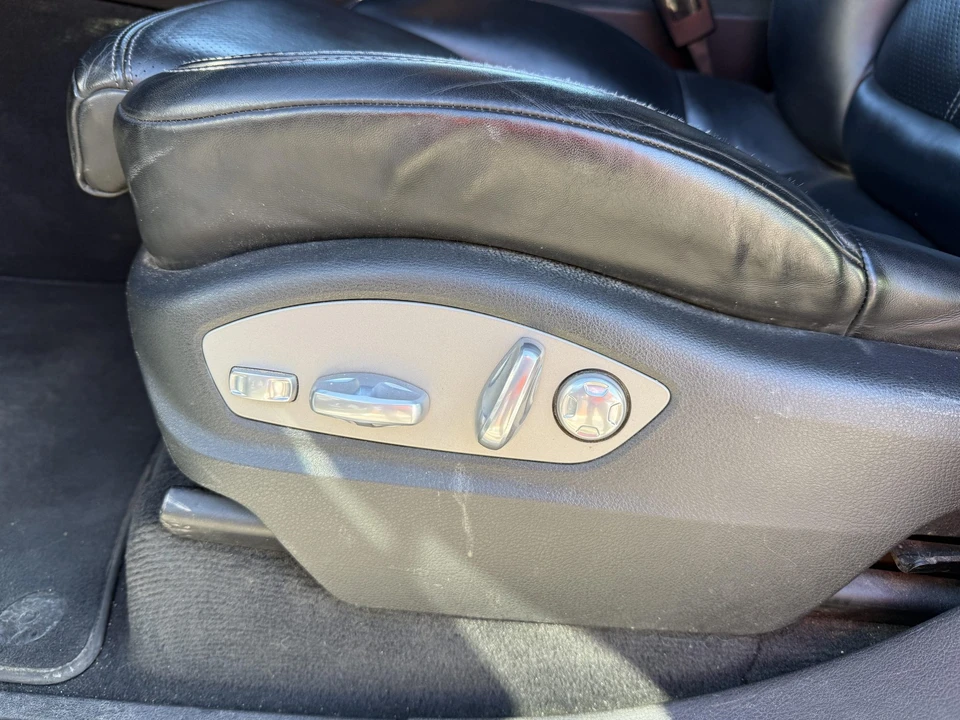2014 Porsche 958 Cayenne Diesel - Image 28 of 31