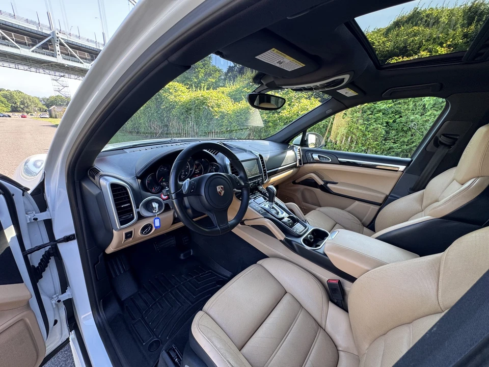 2014 Porsche 958 Cayenne Diesel - Image 31 of 31