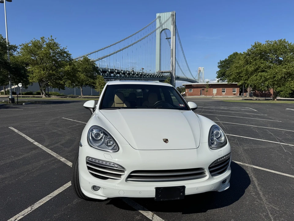 2014 Porsche 958 Cayenne Diesel - Image 15 of 31