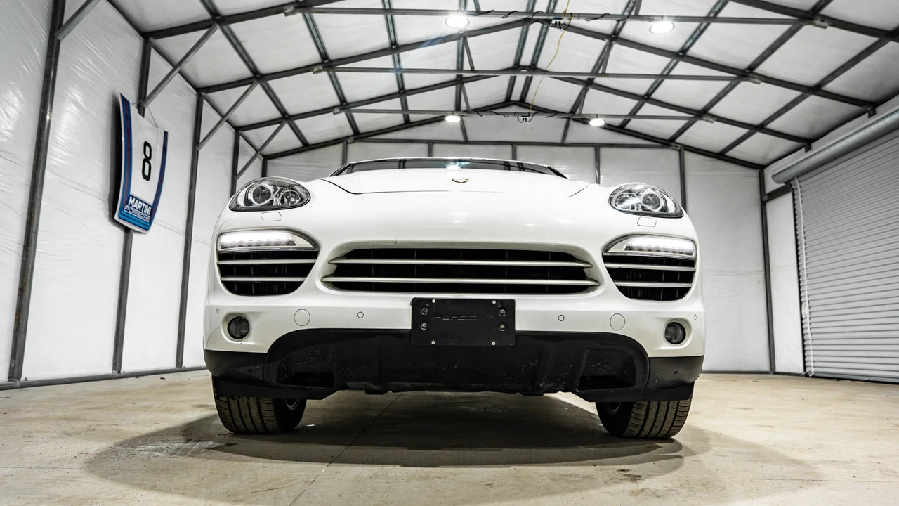 2014 Porsche 958 Cayenne Diesel - Image 4 of 31