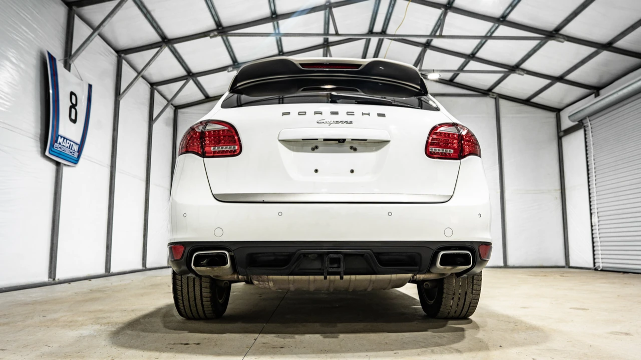 2014 Porsche 958 Cayenne Diesel - Image 28 of 31