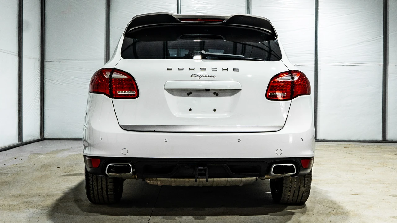 2014 Porsche 958 Cayenne Diesel - Image 27 of 31