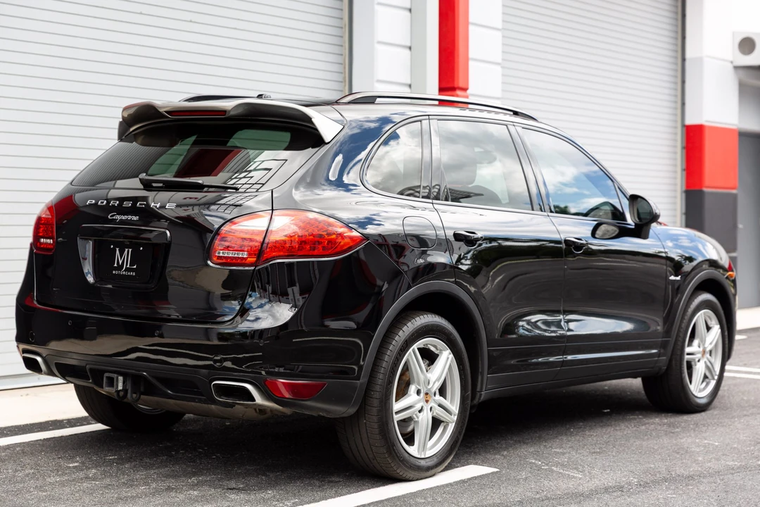 2014 Porsche 958 Cayenne Diesel - Image 22 of 31