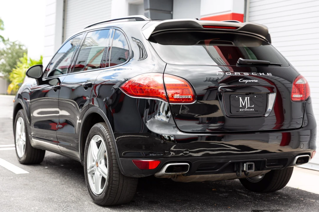 2014 Porsche 958 Cayenne Diesel - Image 15 of 31