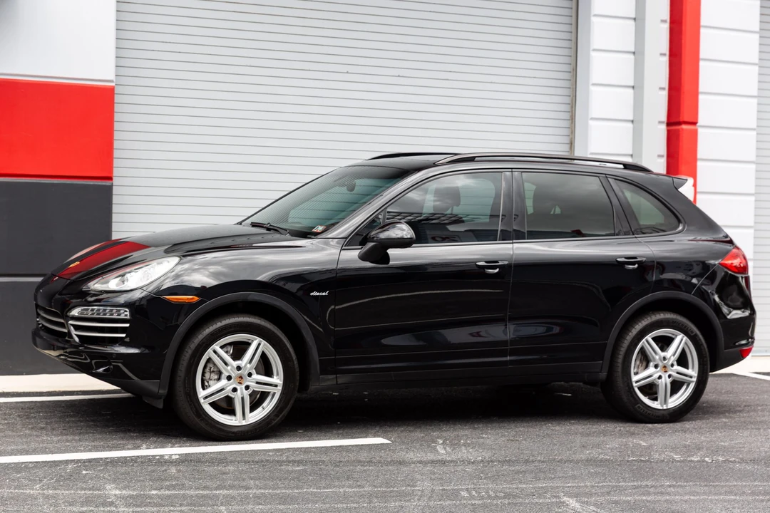 2014 Porsche 958 Cayenne Diesel - Image 8 of 31
