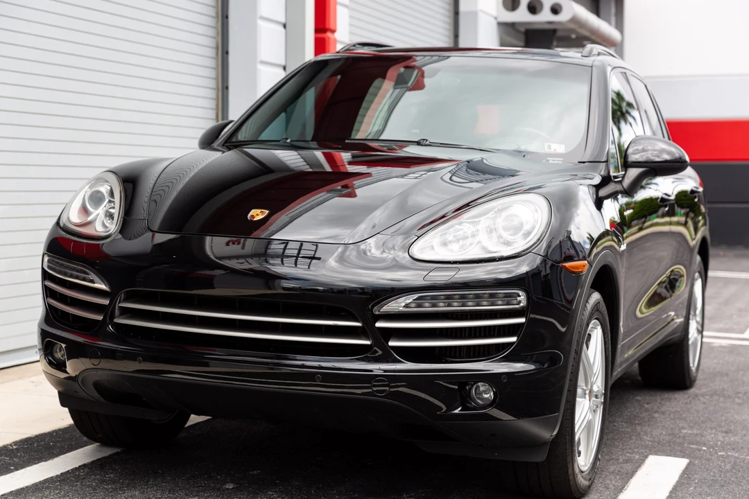 2014 Porsche 958 Cayenne Diesel - Image 2 of 31
