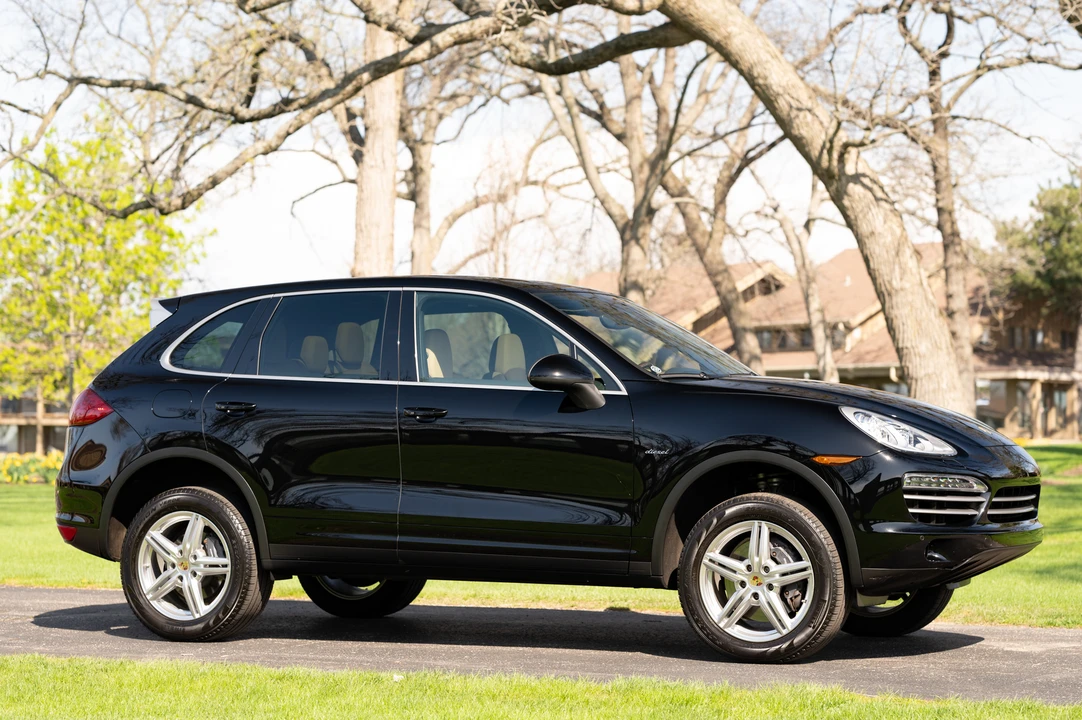 2014 Porsche 958 Cayenne Diesel - Image 18 of 31