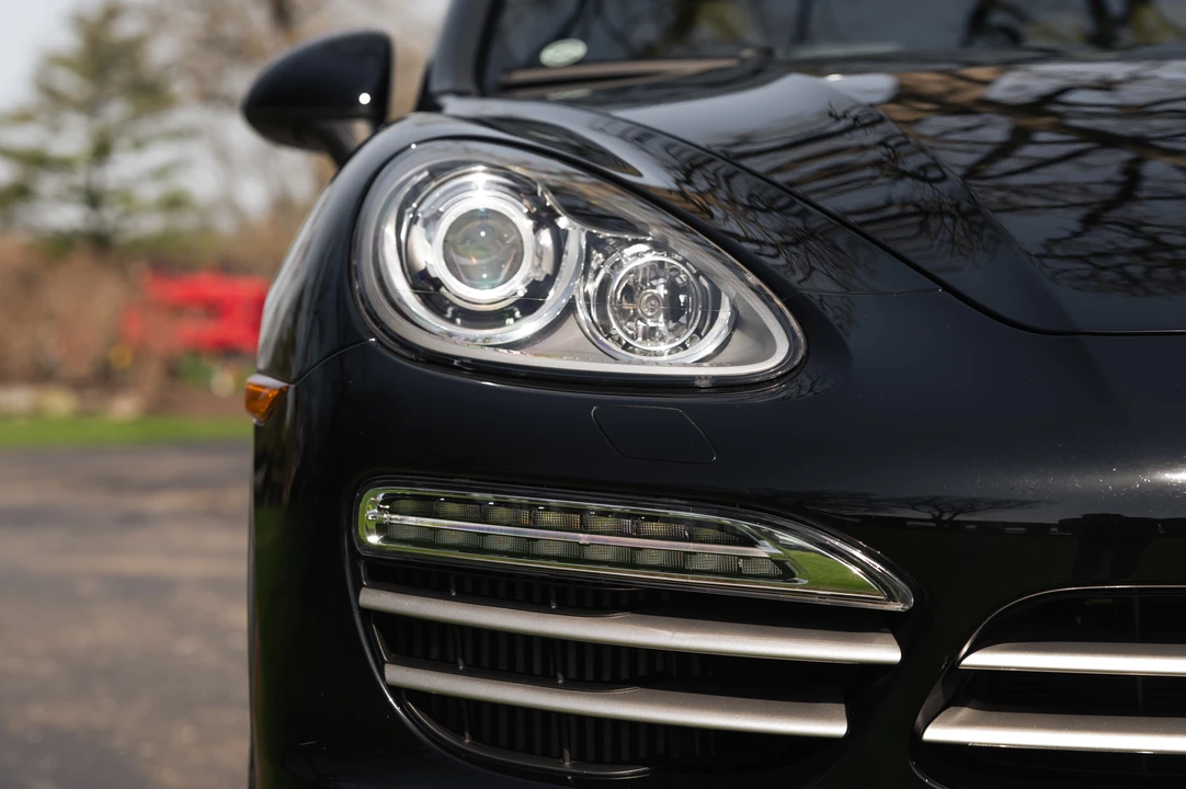 2014 Porsche 958 Cayenne Diesel - Image 29 of 31