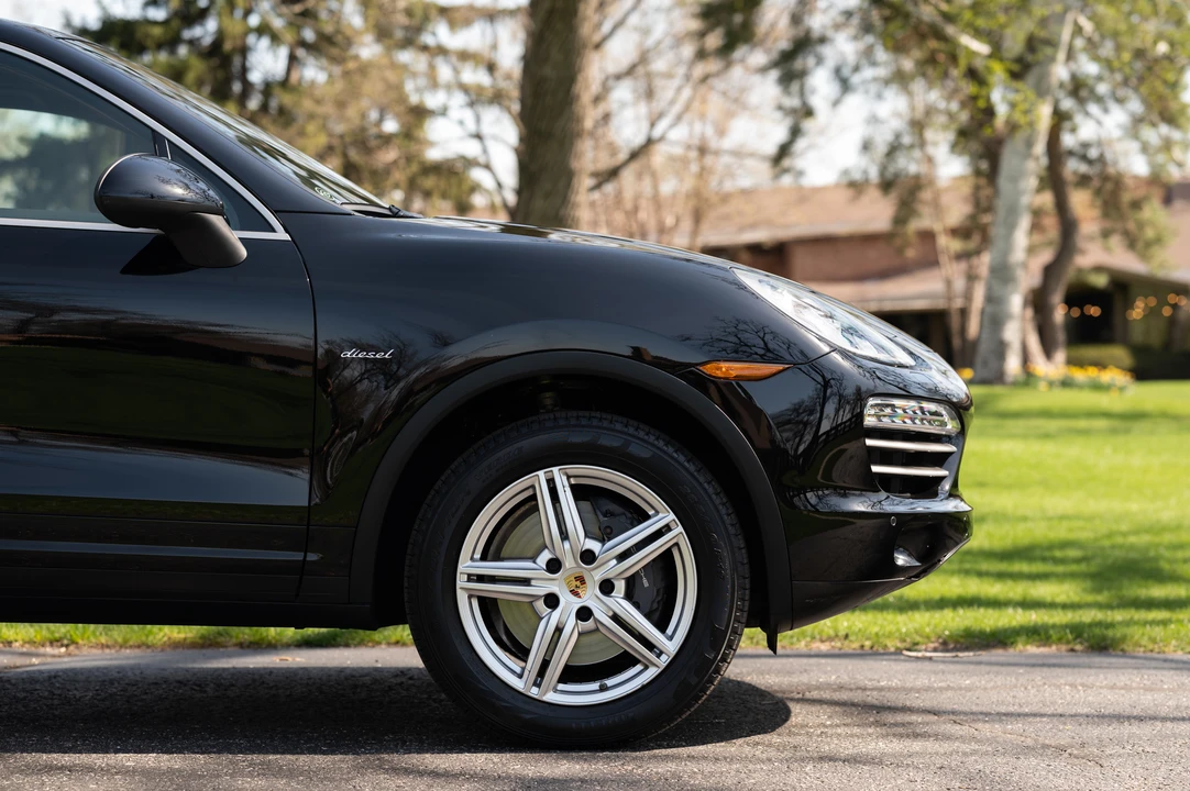 2014 Porsche 958 Cayenne Diesel - Image 28 of 31