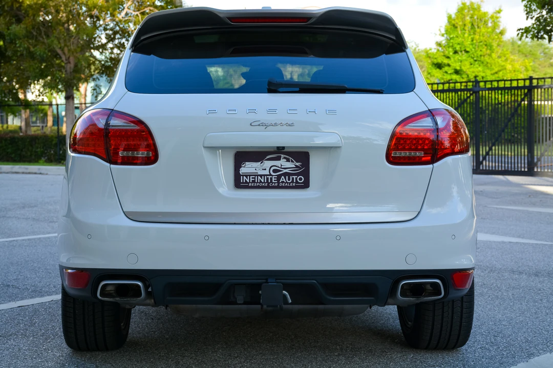 2014 Porsche 958 Cayenne Diesel - Image 17 of 31