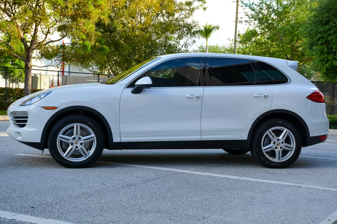 2014 Porsche 958 Cayenne Diesel - Image 20 of 31