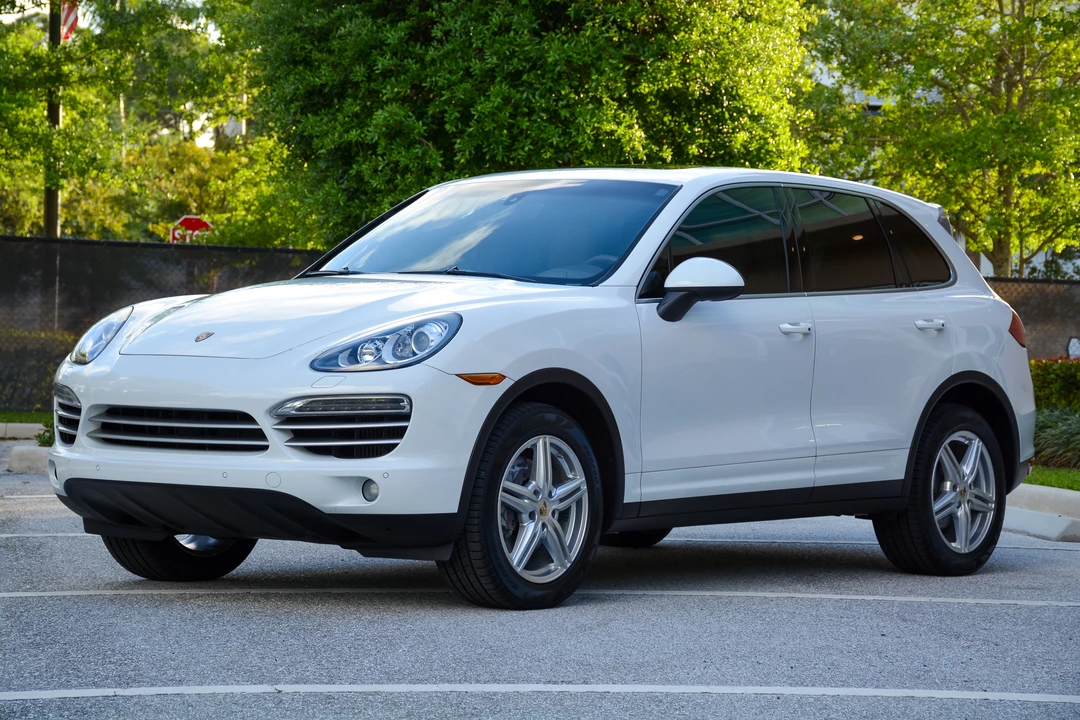 2014 Porsche 958 Cayenne Diesel - Image 2 of 31