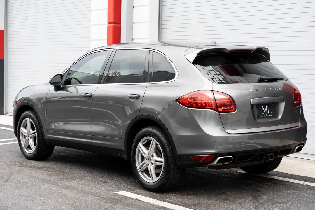 2014 Porsche 958 Cayenne Diesel - Image 24 of 31