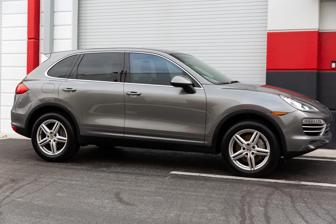 2014 Porsche 958 Cayenne Diesel - Image 8 of 31