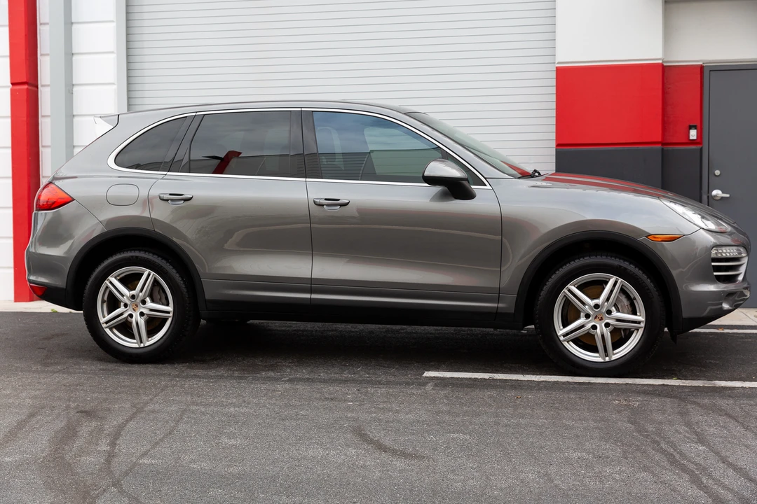2014 Porsche 958 Cayenne Diesel - Image 9 of 31