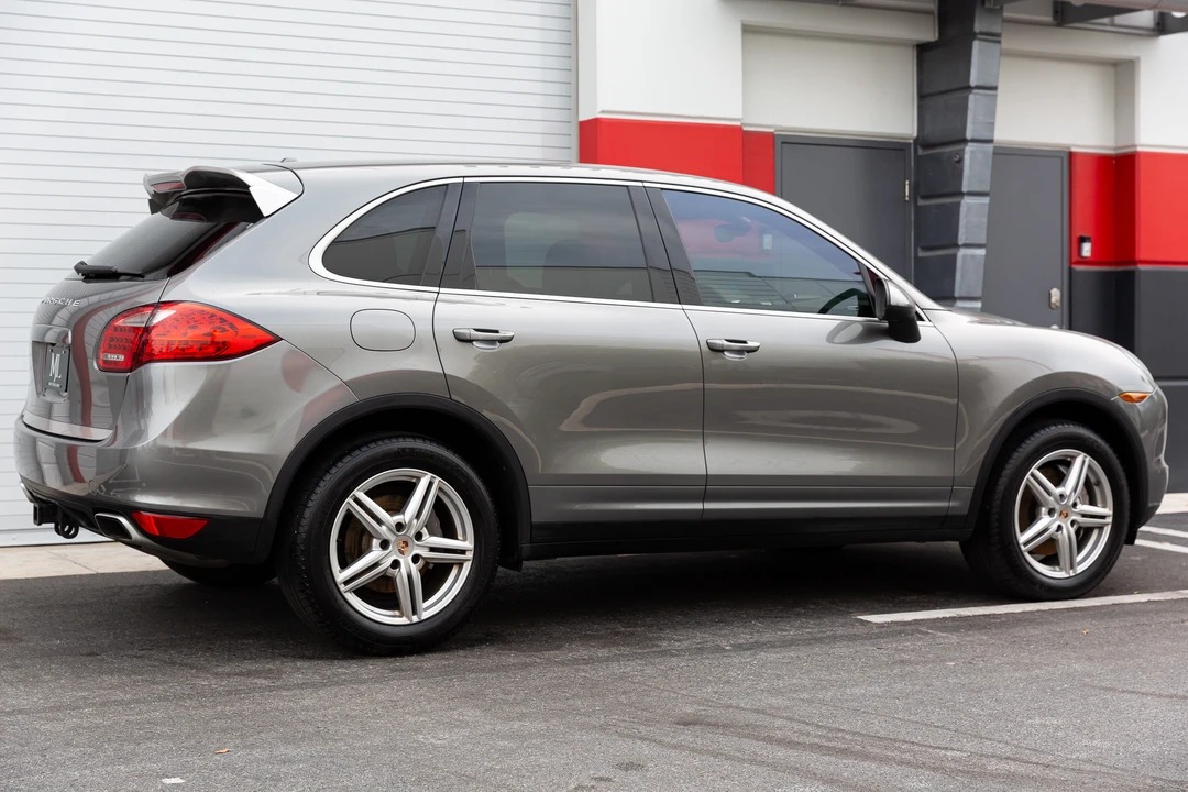 2014 Porsche 958 Cayenne Diesel - Image 12 of 31
