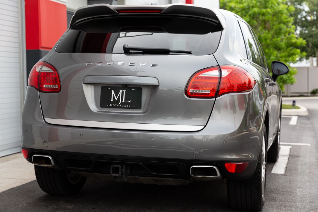 2014 Porsche 958 Cayenne Diesel - Image 18 of 31