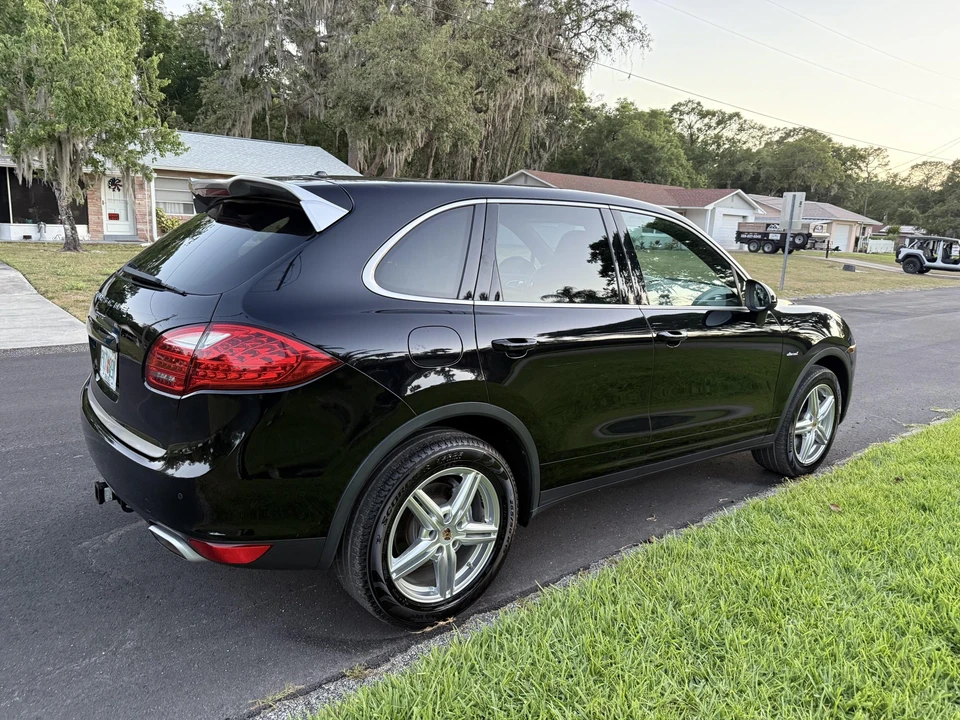 2014 Porsche 958 Cayenne Diesel - Image 29 of 31