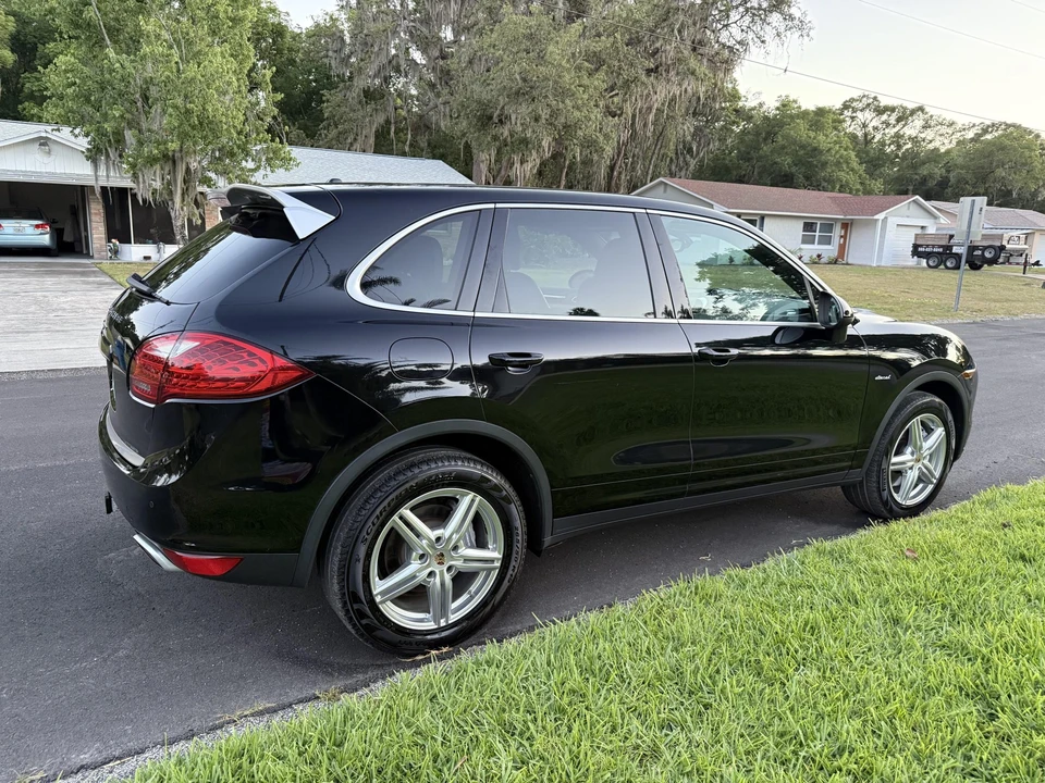 2014 Porsche 958 Cayenne Diesel - Image 28 of 31