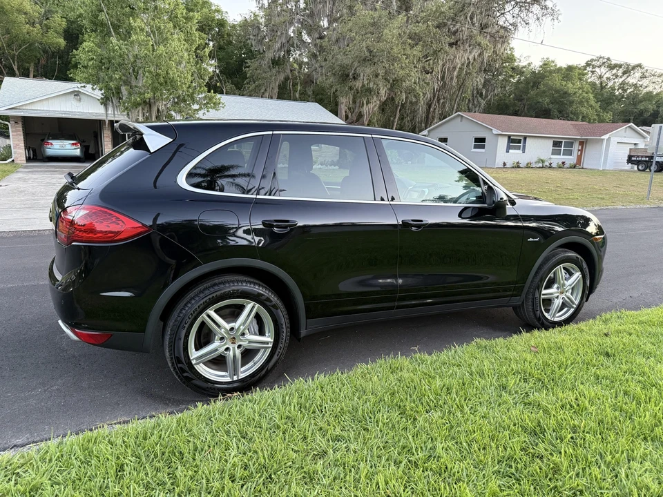 2014 Porsche 958 Cayenne Diesel - Image 27 of 31