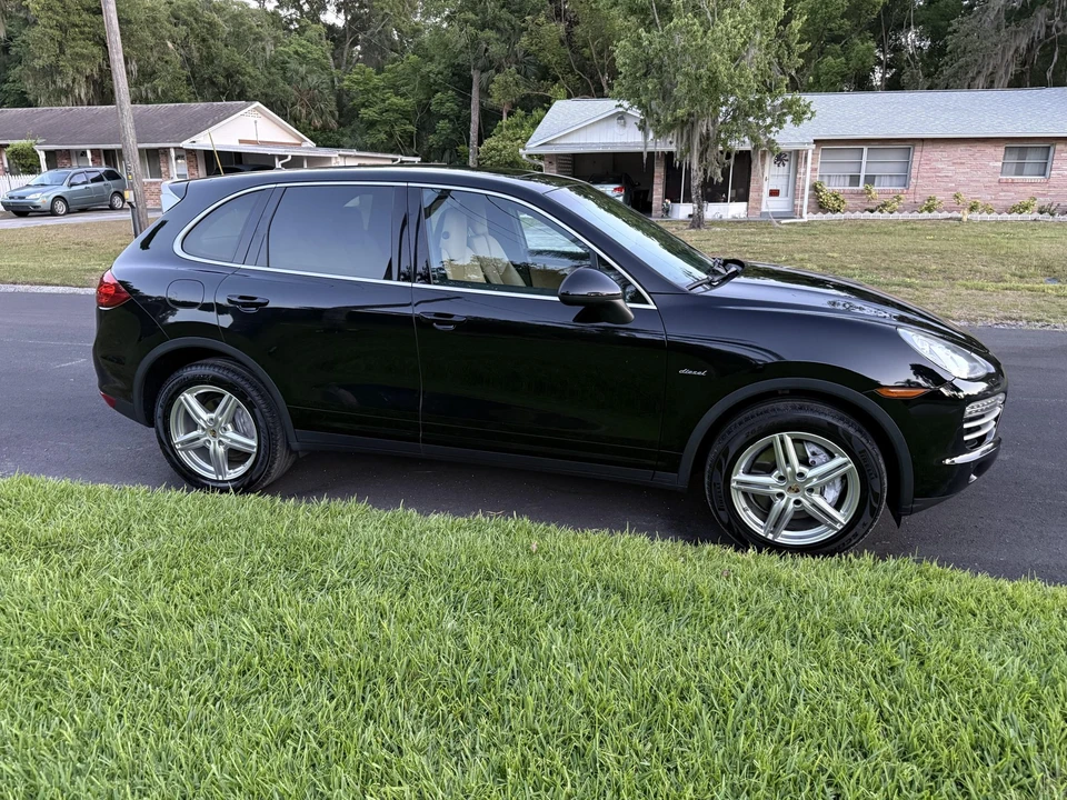 2014 Porsche 958 Cayenne Diesel - Image 21 of 31