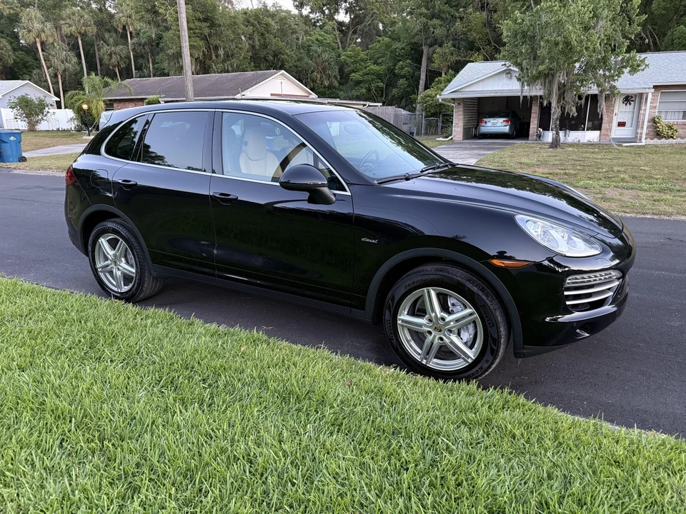 2014 Porsche 958 Cayenne Diesel - Image 19 of 31
