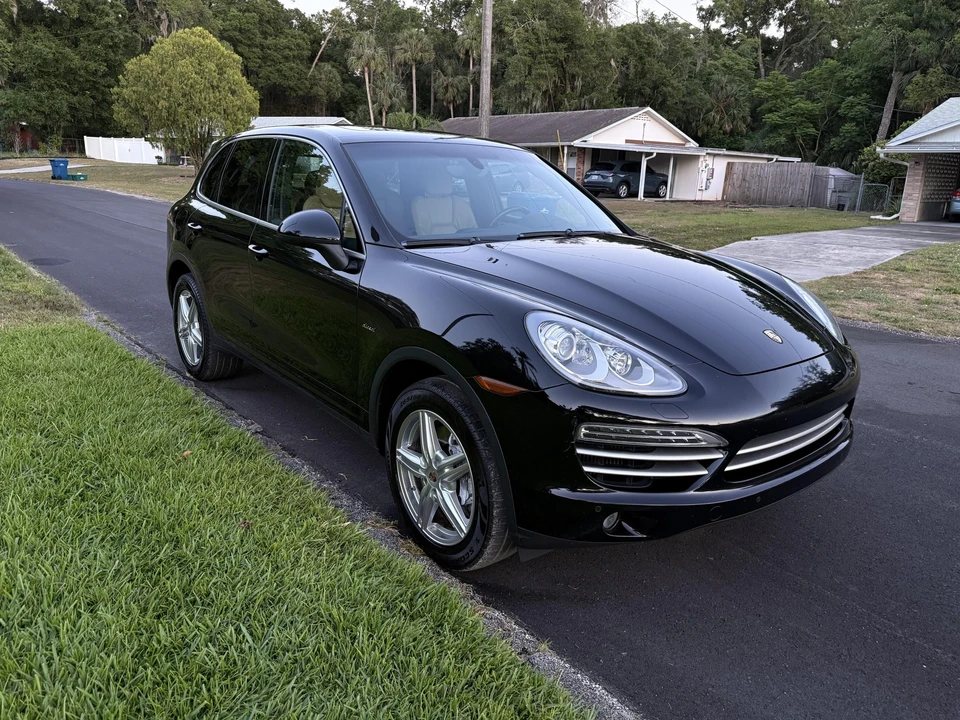 2014 Porsche 958 Cayenne Diesel - Image 15 of 31