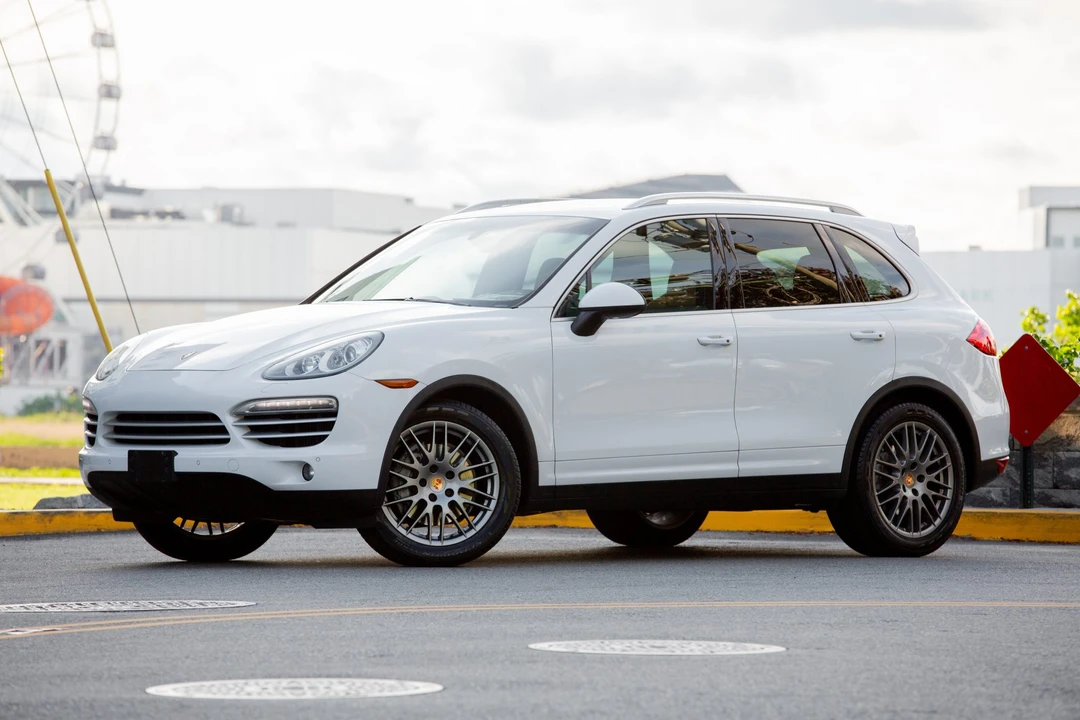 2014 Porsche 958 Cayenne Diesel - Image 3 of 31