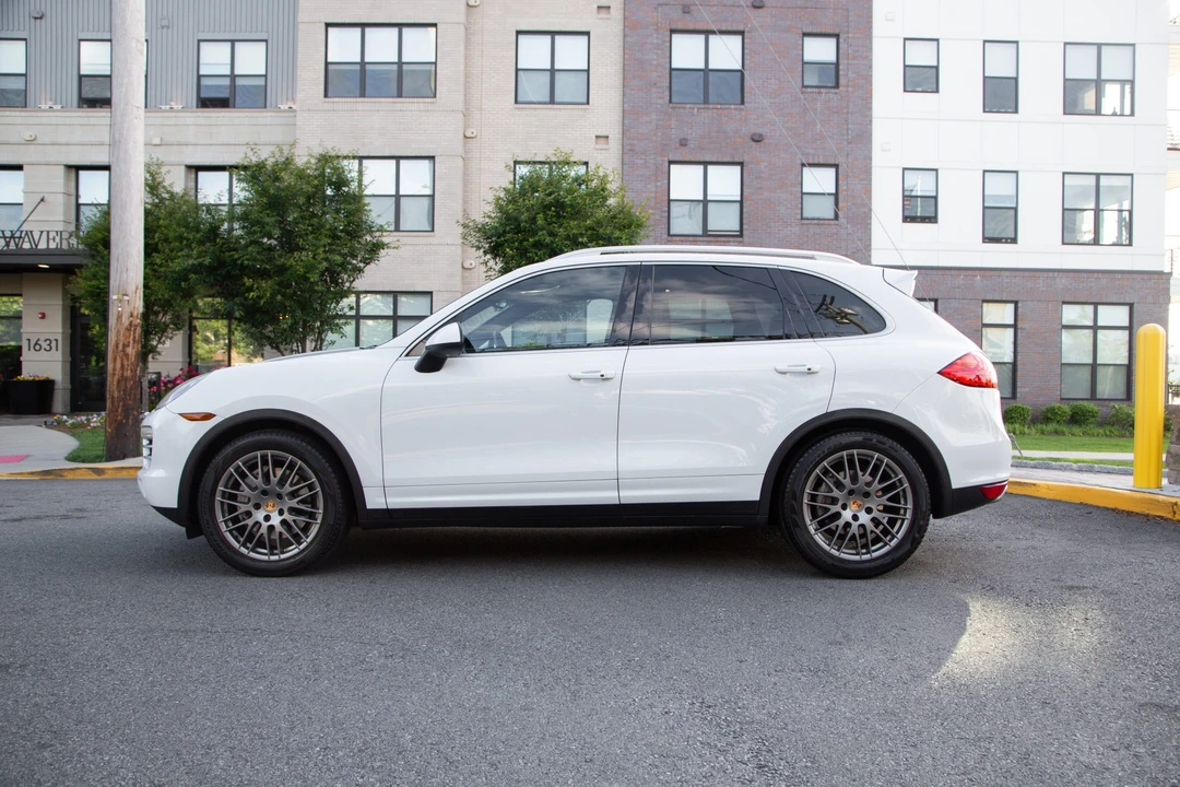 2014 Porsche 958 Cayenne Diesel - Image 6 of 31