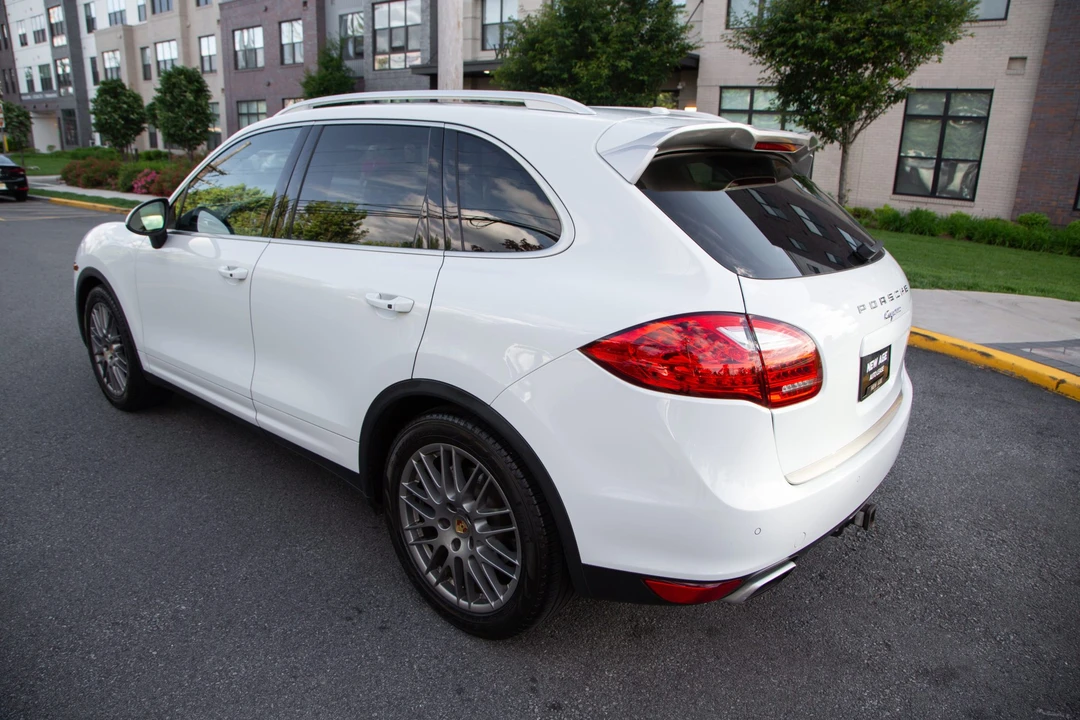 2014 Porsche 958 Cayenne Diesel - Image 7 of 31