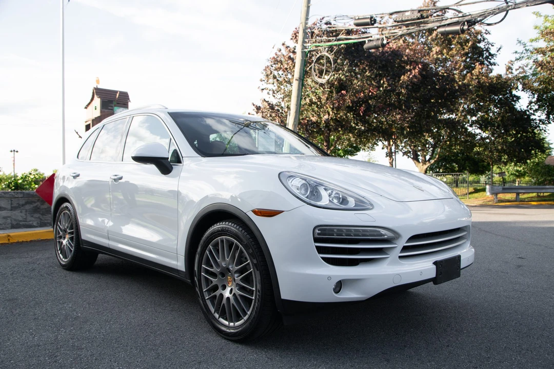 2014 Porsche 958 Cayenne Diesel - Image 20 of 31