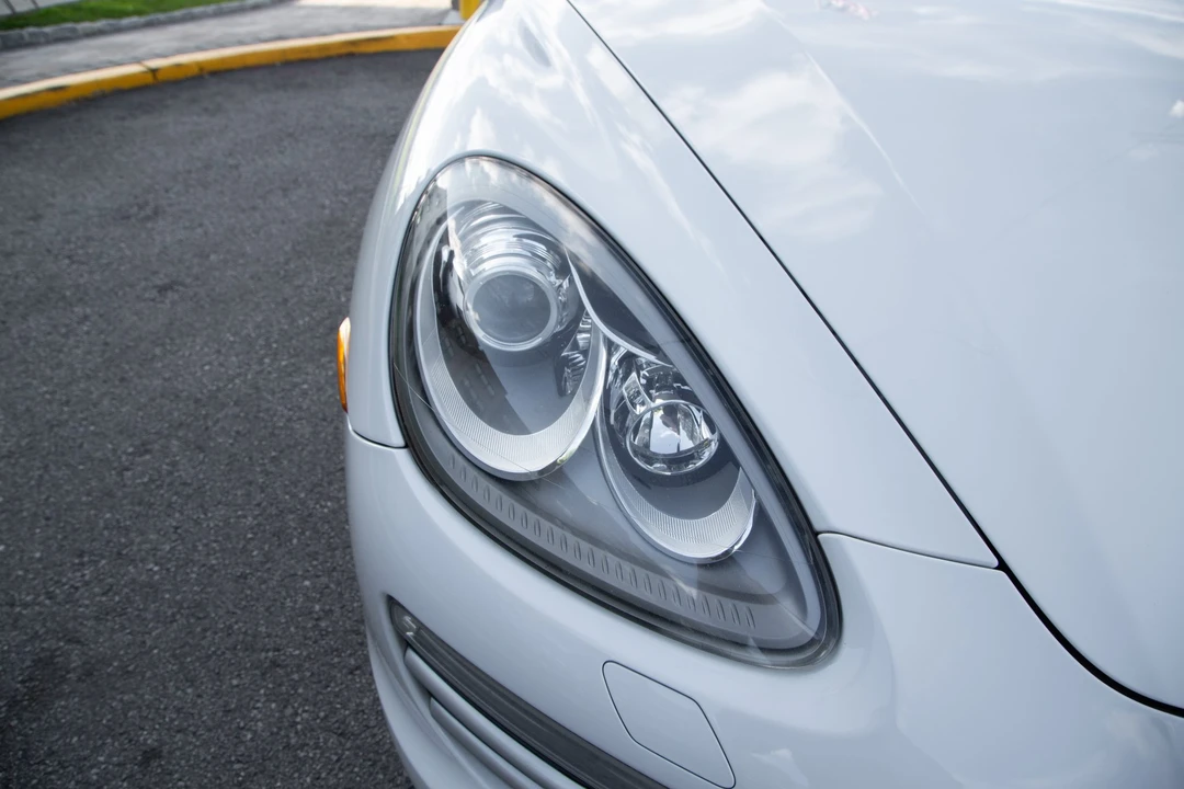 2014 Porsche 958 Cayenne Diesel - Image 30 of 31