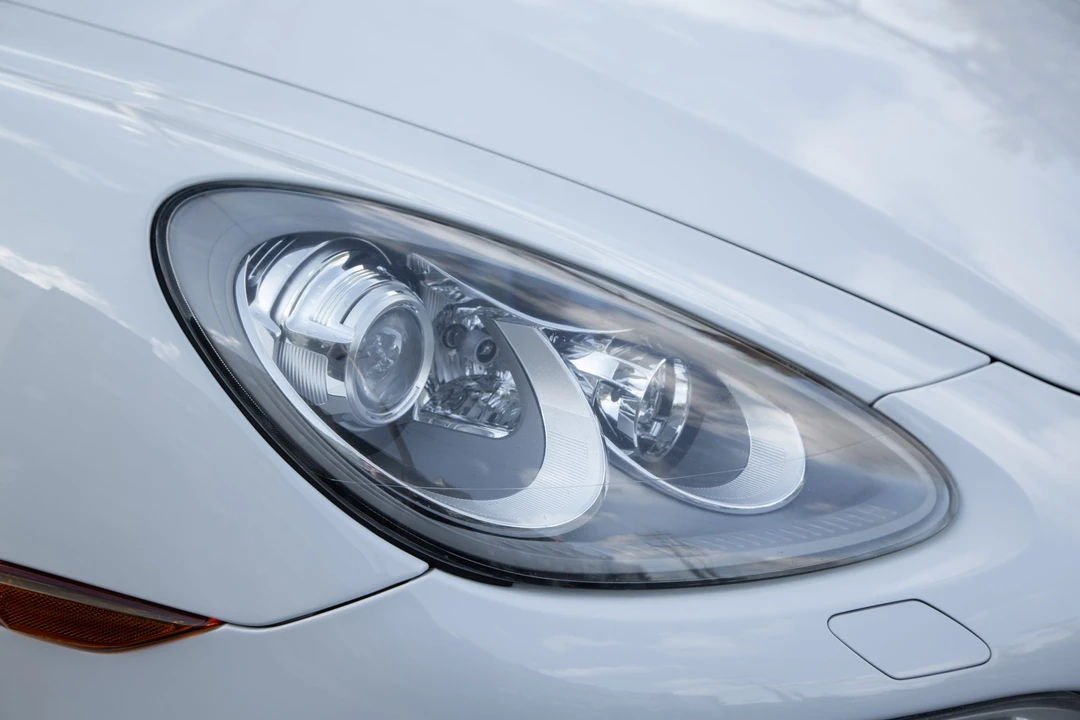 2014 Porsche 958 Cayenne Diesel - Image 29 of 31