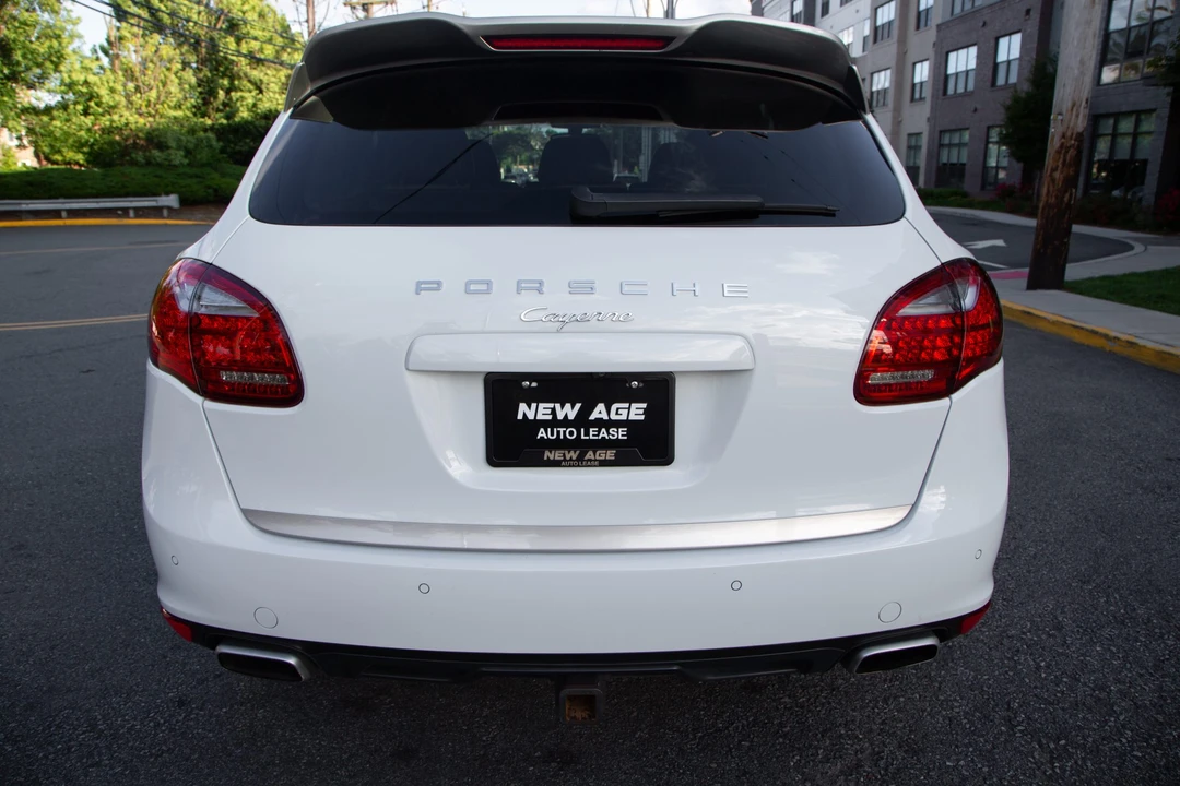 2014 Porsche 958 Cayenne Diesel - Image 13 of 31