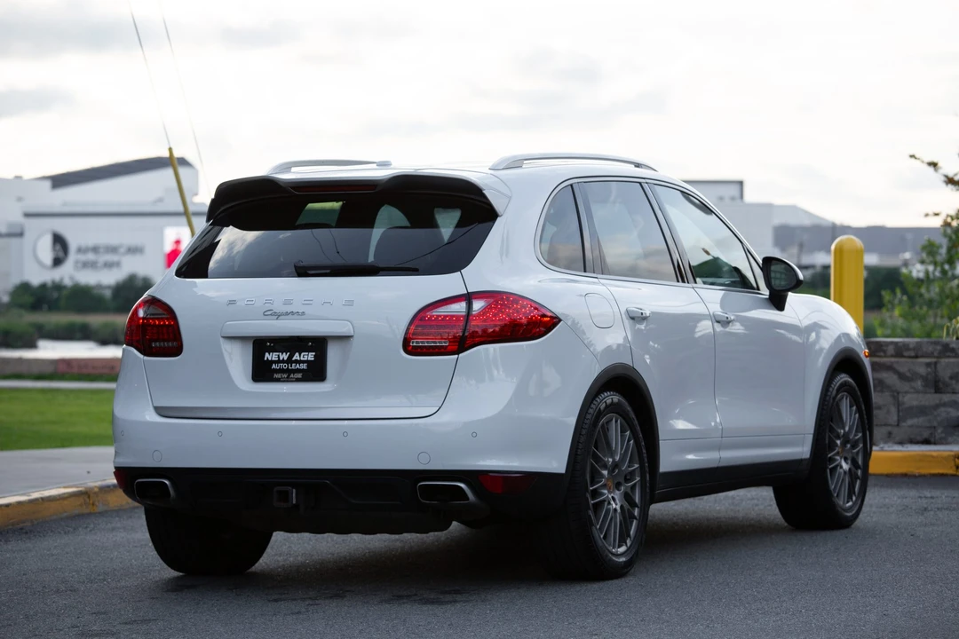 2014 Porsche 958 Cayenne Diesel - Image 15 of 31