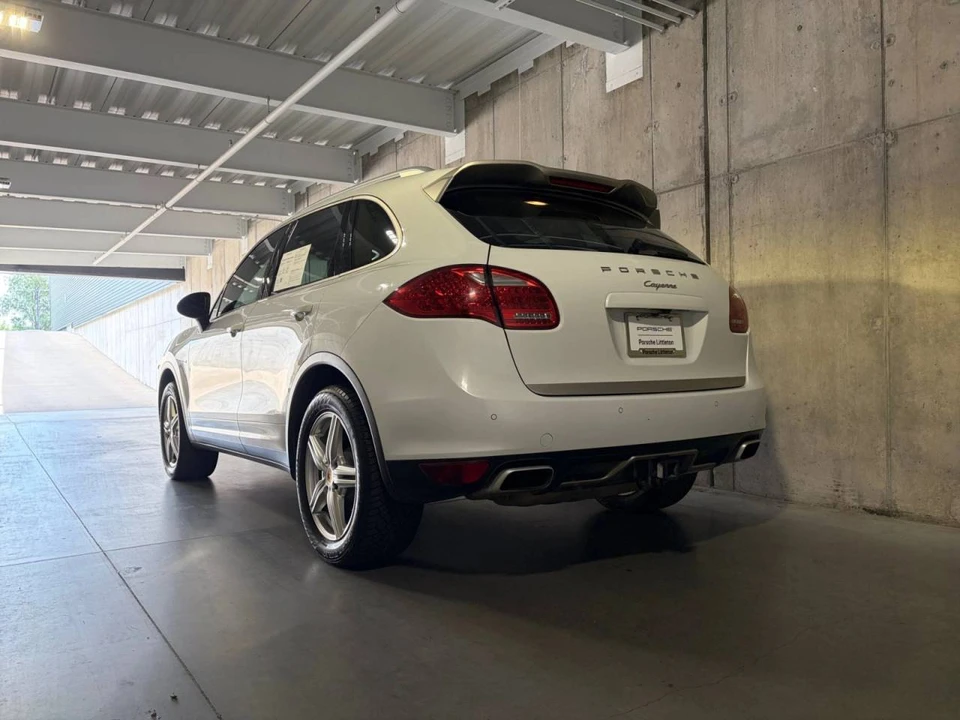 2014 Porsche 958 Cayenne Diesel - Image 3 of 5