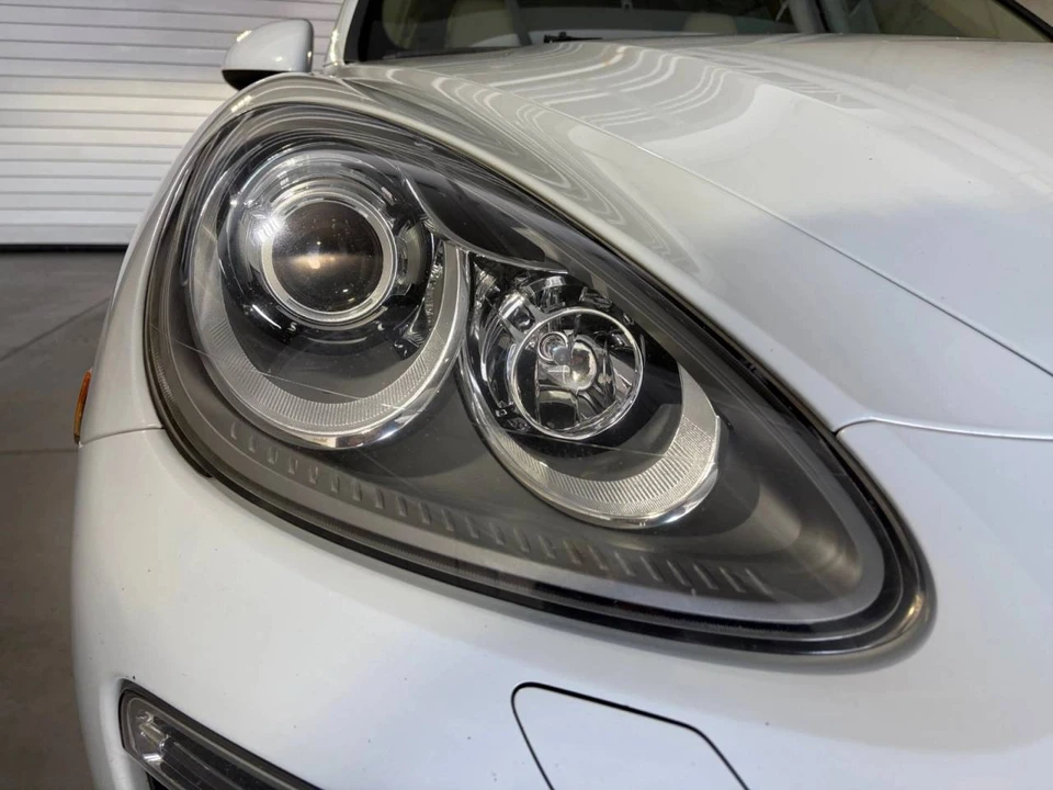 2014 Porsche 958 Cayenne Diesel - Image 5 of 5
