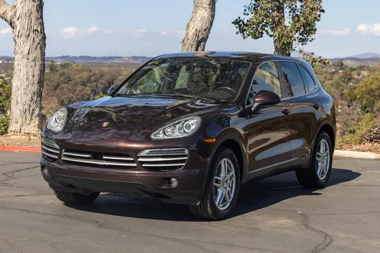2014 Porsche Cayenne Diesel Platinum Edition
