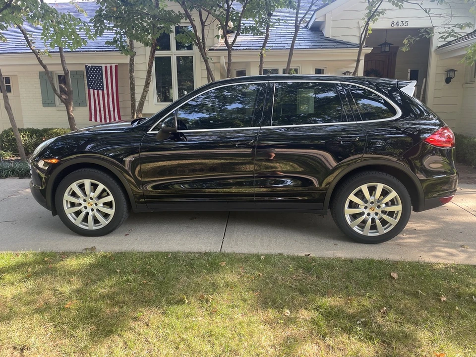 2014 Porsche 958 Cayenne Diesel - Image 16 of 31