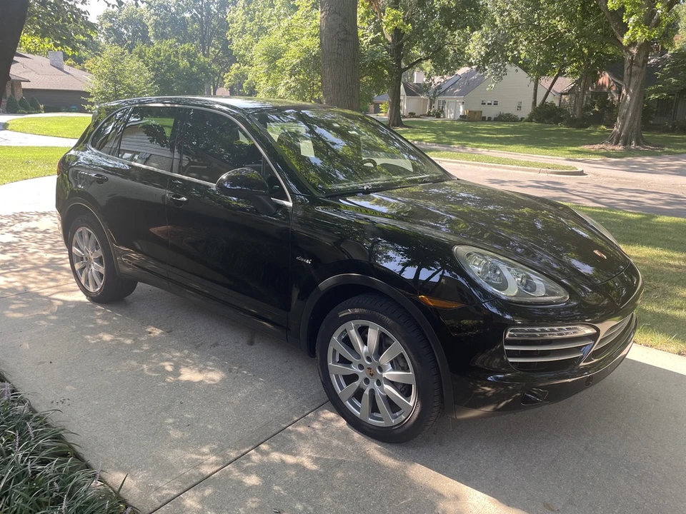 2014 Porsche 958 Cayenne Diesel - Image 7 of 31