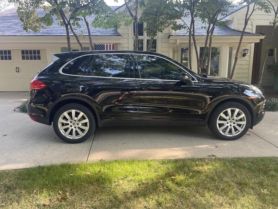 2014 Porsche 958 Cayenne Diesel - Image 9 of 31