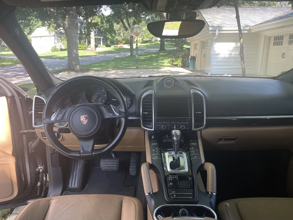2014 Porsche 958 Cayenne Diesel - Image 30 of 31