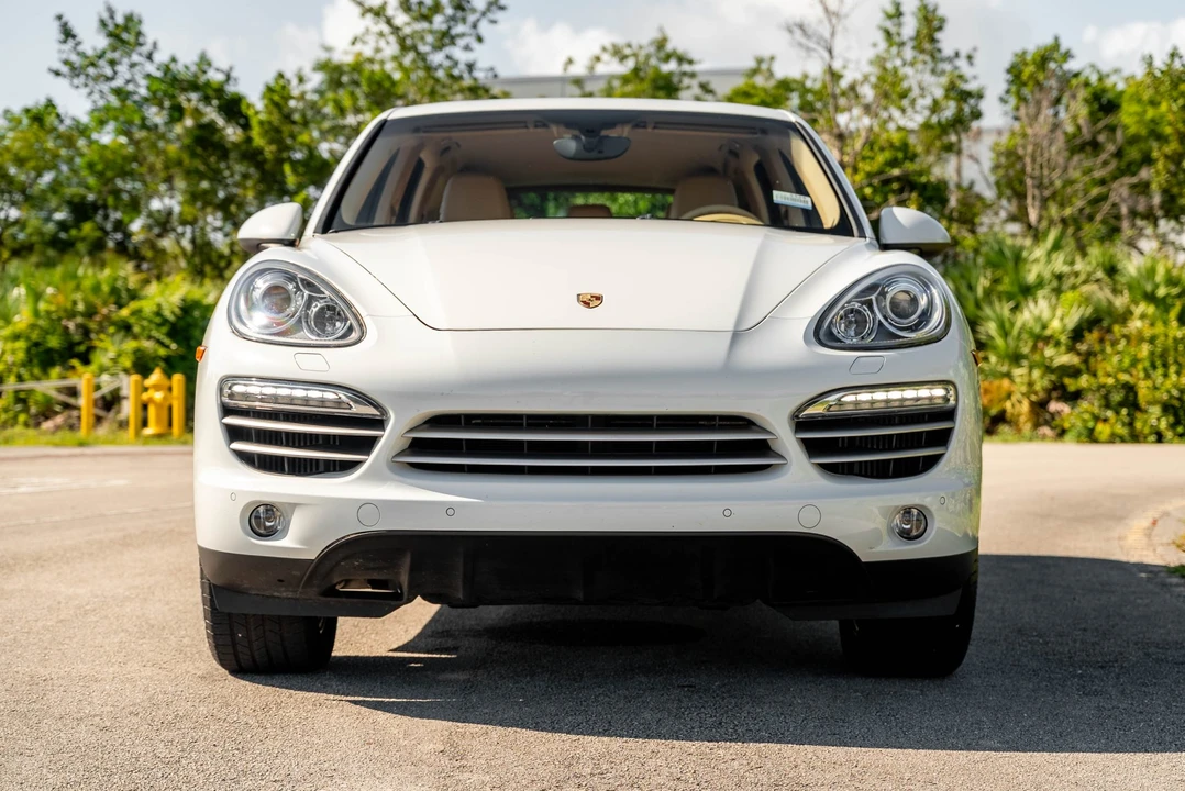 2014 Porsche 958 Cayenne Diesel - Image 3 of 31